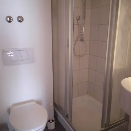 Montana Hotel 3*