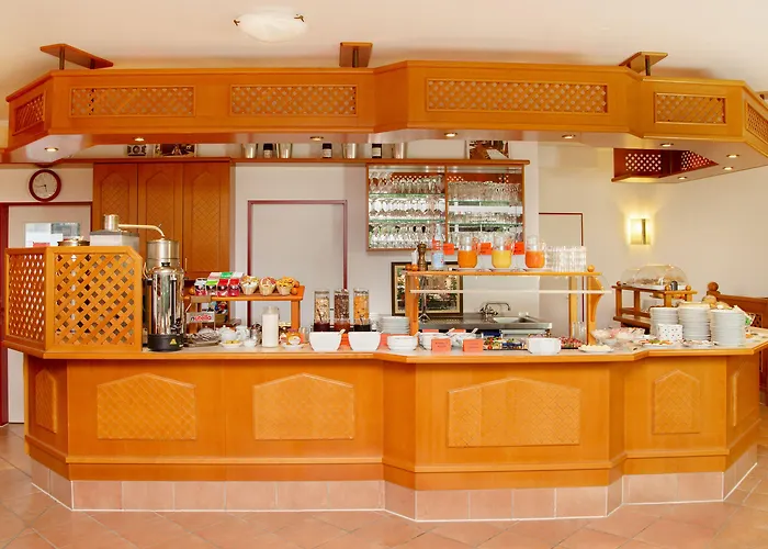 Hotel Montana Lauenau Отель 3*