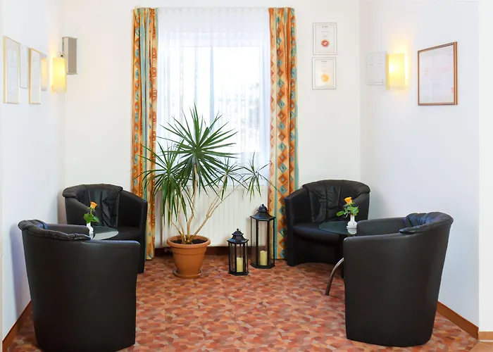 Отель Hotel Montana Lauenau